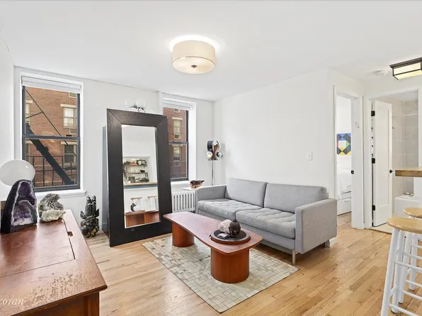 141 Attorney Street image 1 of 6