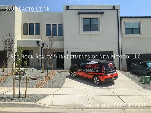 3709 Cacto Ct NE Photo 1
