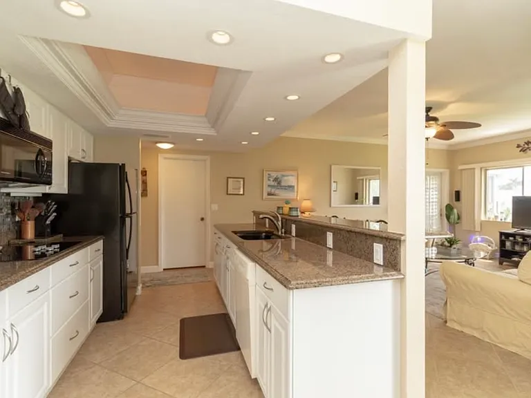 5888 Driftwood Pl — Photo 21