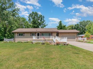682 W Linwood Rd, Linwood, MI 48634