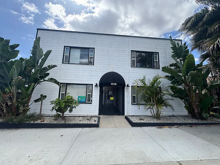 1519 Obispo Ave #2 — Photo 8