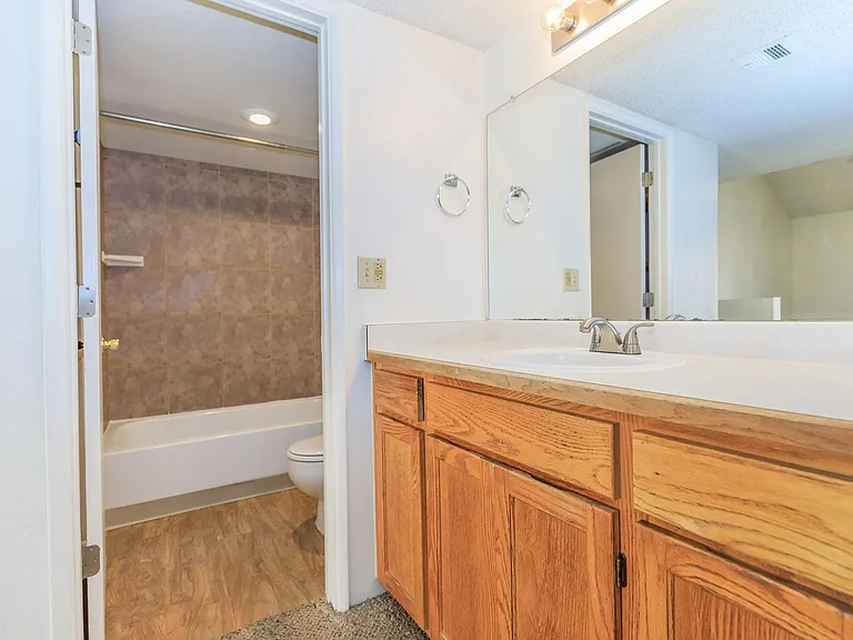 Rio Cancion Apartments — Photo 102
