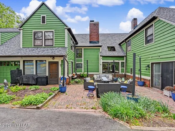 286 White Birch Ln, Mountain Top, PA 18707