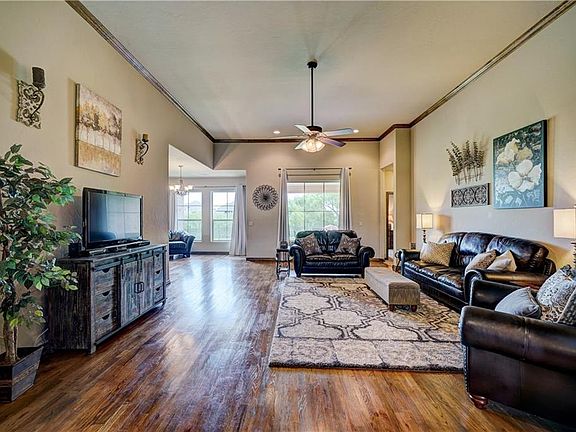 5th image of 13608 Keswick Ln