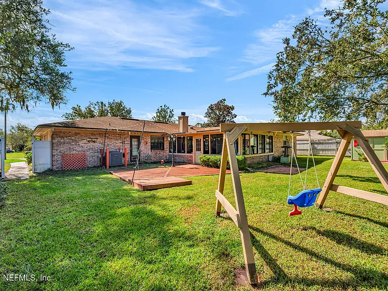 5495 Forrest Dr — Photo 21