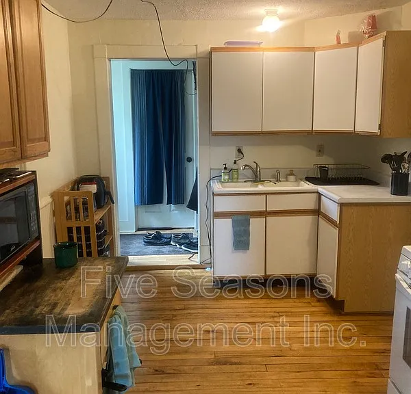 18-20 Hayward St #1 — Photo 15