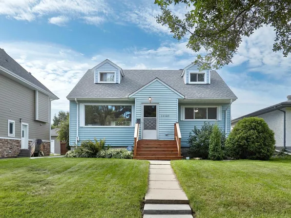 11127 71st Ave NW, Edmonton, AB T6G 0A3