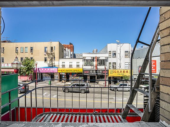 5th image of 673 Broadway #2