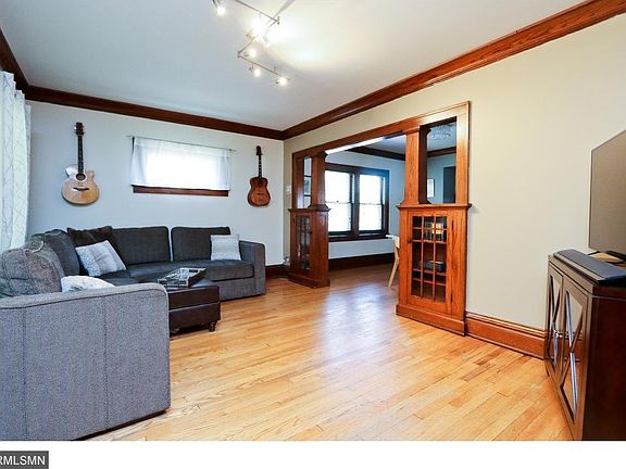 3rd image of 1214 Charles Ave