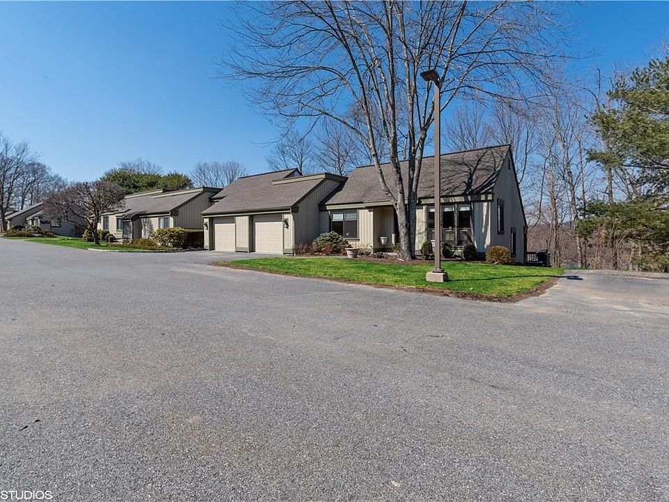 1st image of 506 Heritage Hills #C