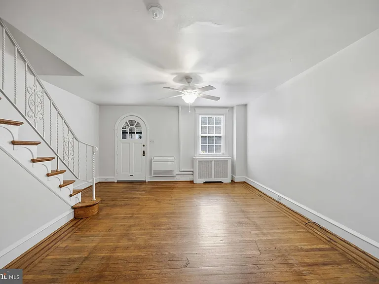 3323 Tilden St — Photo 7