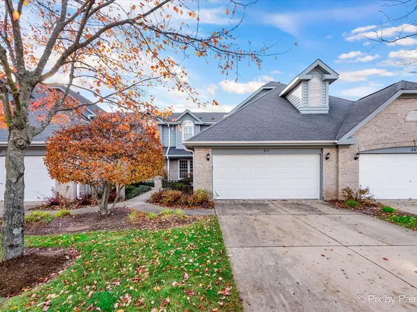 311 Lynwood Cir, Bloomingdale, IL 60108