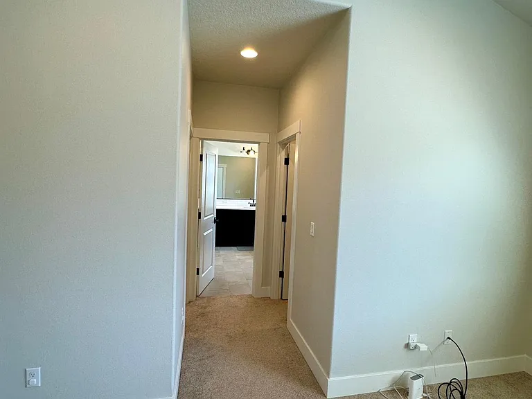29054 NW Keenon St — Photo 28