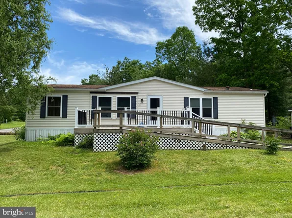292 All Kings Dr, New Ringgold, PA 17960