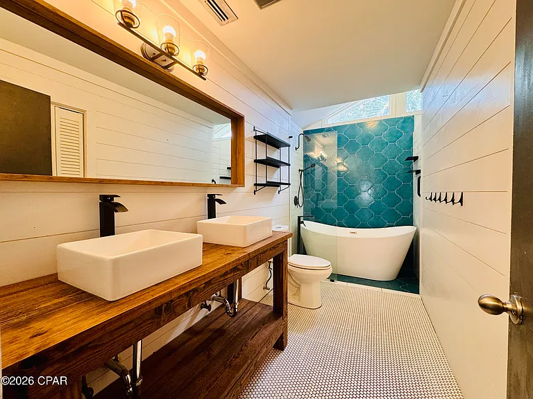 916 Cobia Dr — Photo 27