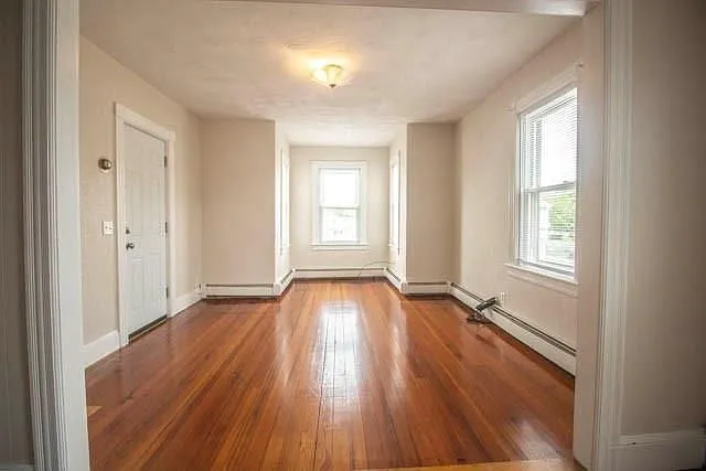 49 Ivy St #2 — Photo 8