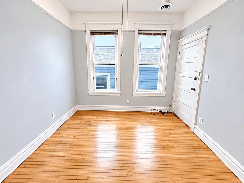 2 bed, 1.0 bath, $1,250 — Photo 3
