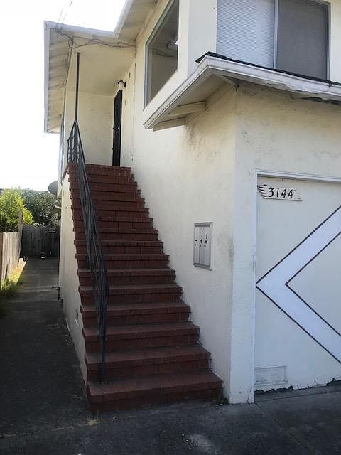 1st image of 3144 61st Ave APT 1