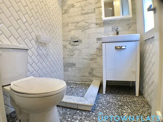 Rented by Uptown Flats LLC | media 38