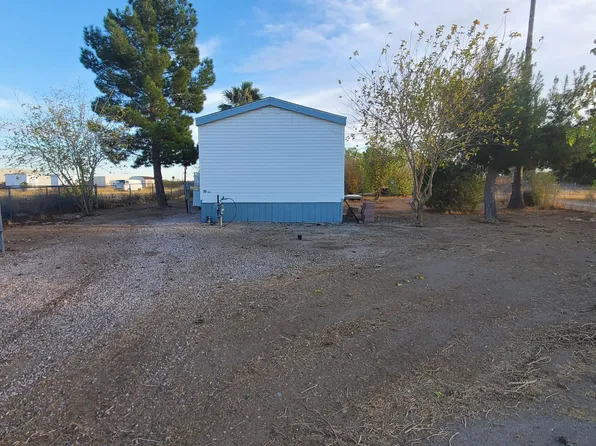 64698 Harcuvar Dr, Salome, AZ 85348