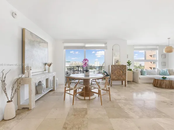 2650 SW 37th Ave APT 801, Miami, FL 33134