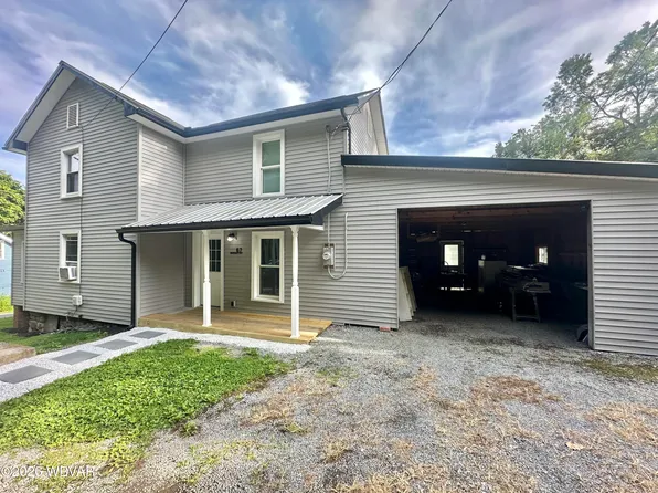 67 Market St, Lock Haven, PA 17745