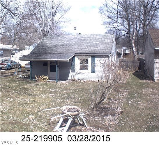 1st image of 215 Saint John Ave