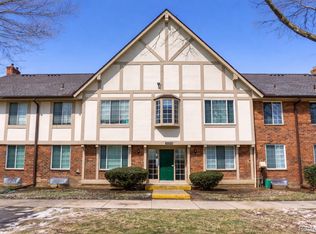 30200 Southfield Rd APT 204, Southfield, MI 48076
