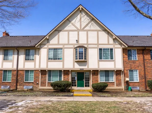 30200 Southfield Rd APT 204, Southfield, MI 48076