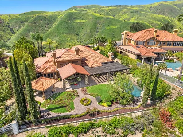 4835 Green Crest Dr, Yorba Linda, CA 92887