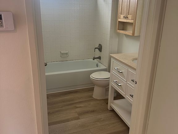 4th image of 11045 Fruitland Dr APT 203