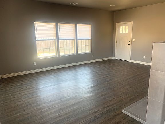 4th image of 4294 McClelland Blvd