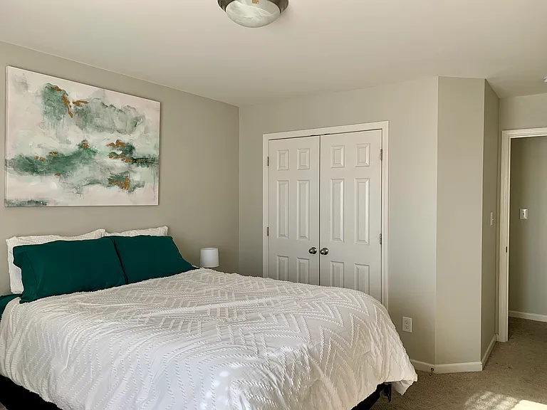114 Walden Cv — Photo 18
