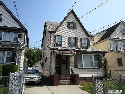 2nd image of 11321 207th St