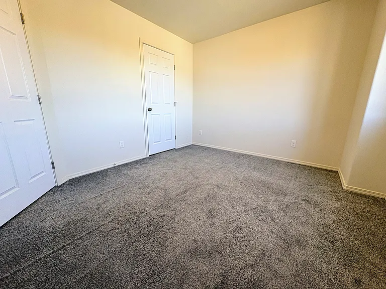 51726 Putney Ln — Photo 20