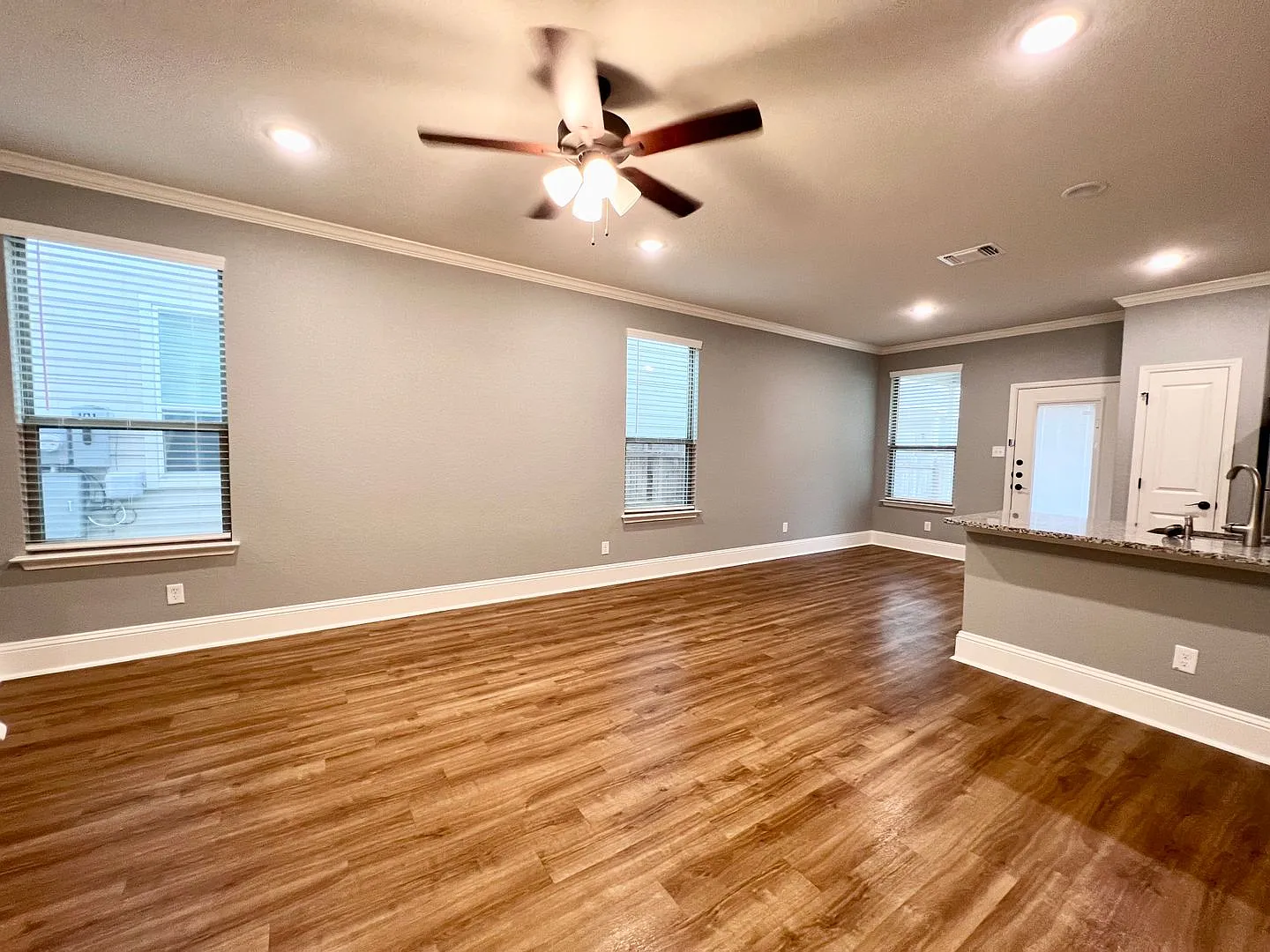 10331 Lynwood Branch, unit 102, San Antonio, TX 78245 — Photo 4