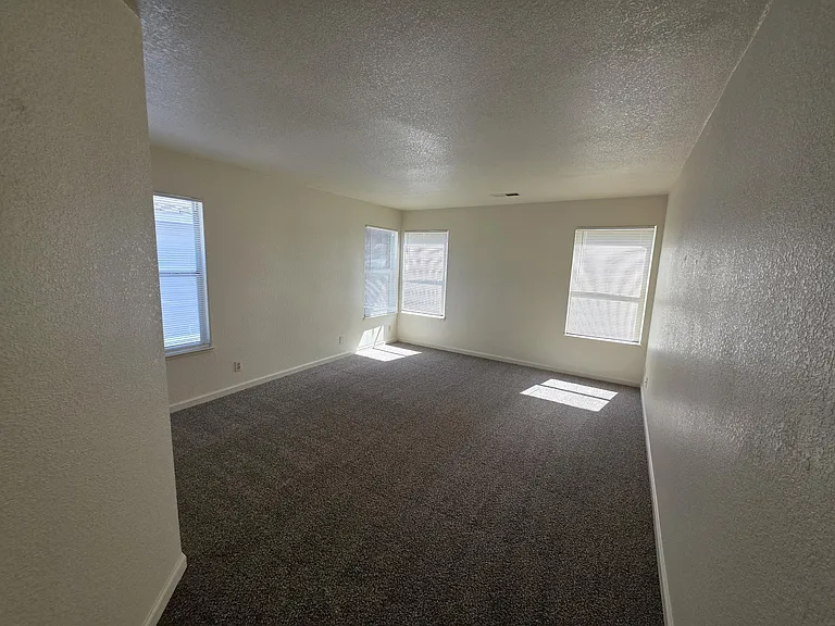 7508 Lighthouse Ln — Photo 11