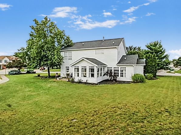 505 Country Walk Dr, Brownsburg, IN 46112