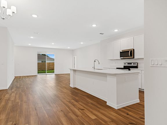 6th image of this home