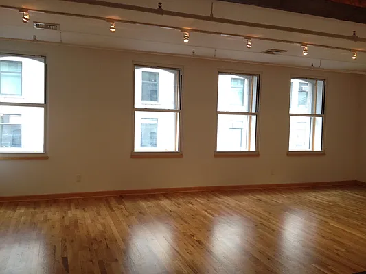 Rented by The Loft Broker | media 24