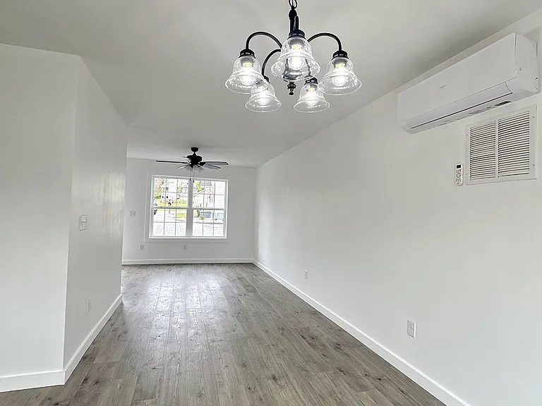 217 Quince Aly #B — Photo 10
