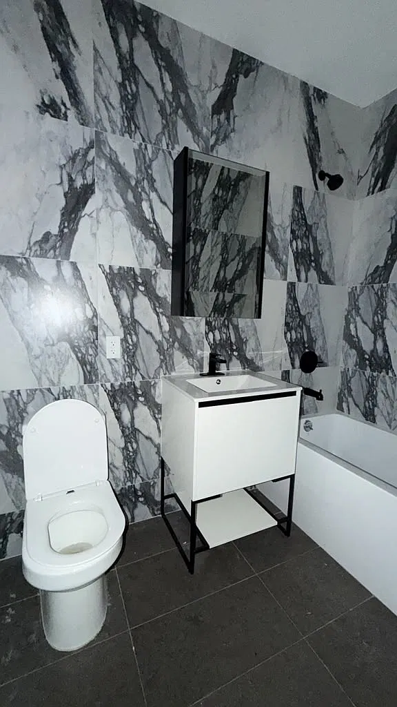 3 bed, $3,590 — Photo 1