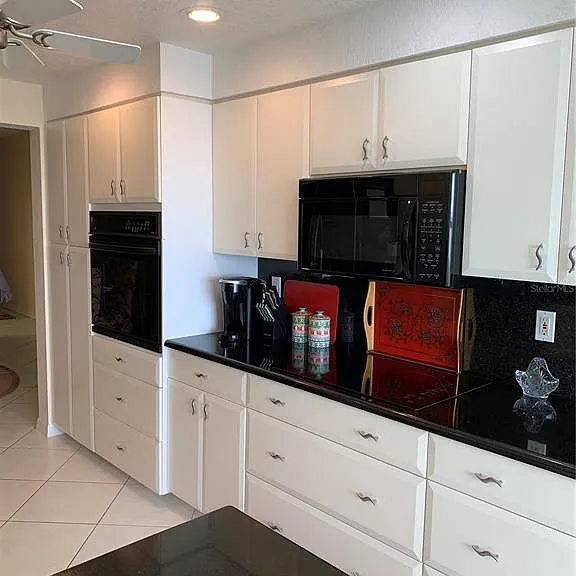 200 Harbor Walk Dr #321 — Photo 5