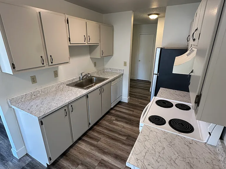 3885 E Leonesio Dr — Photo 7