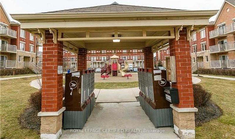 Mississauga Townhouse for rent - 2 Bedrooms — photo 44