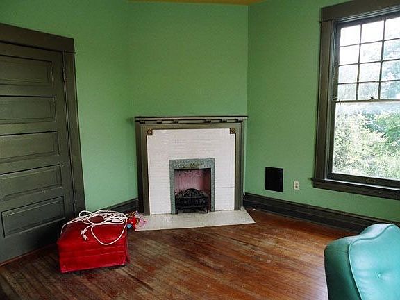 upstairs room