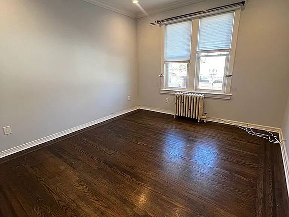 5th image of 15 Belmont Ave APT 1
