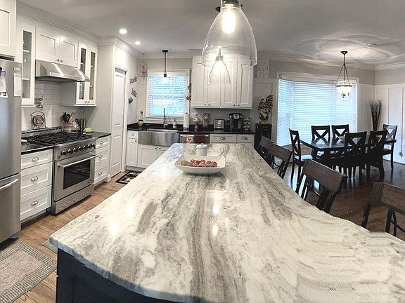 3rd image of 2602 Stirrup Ln