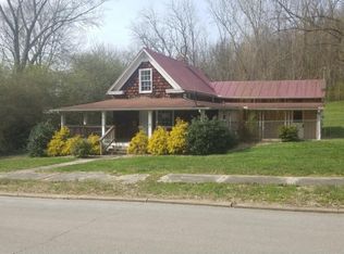 228 Unaka St, Greeneville, TN 37743