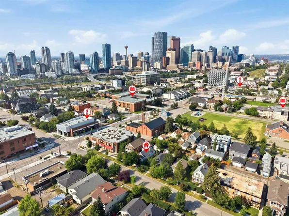 211 E 7th St NE, Calgary, AB T2E 4C1